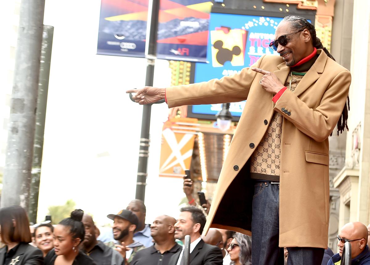 Snoop Dogg Considers Himself A "Bad Motherf*cker"